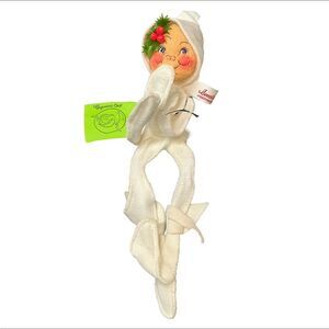 Vintage Annalee 16” Snow Pixie Elf w/ Holly, Bendable Limbs original Tags